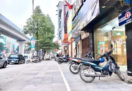 Cực sốc, chủ nhà cần bán nhà trong tháng này. nhà mặt phố quang trung dt 52m2x4t giá chỉ hơn 10 tỷ