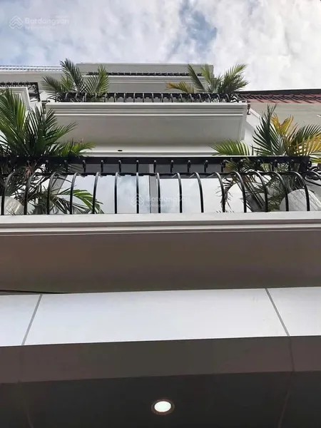 Bán nhà 5 tầng, yên nghĩa, hà đông. 37m2 . giá 5 tỷ, vị trí đẹp cách đường to 50m