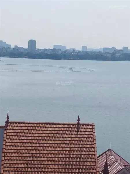 Bán nhà xuân diệu 135m2, giá 32 tỷ. tây hồ