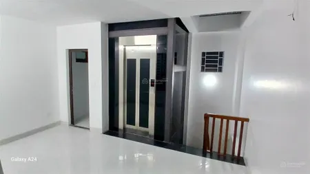 Bán nhà nhà 7 tầng thang máy phú thượng