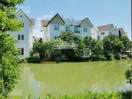 Bán gấp bt hoa phượng 05 03, hướng đn, 300m2 đất, xd 585.9m2 view vườn hoa, sông rộng, giá 85.5tỷ