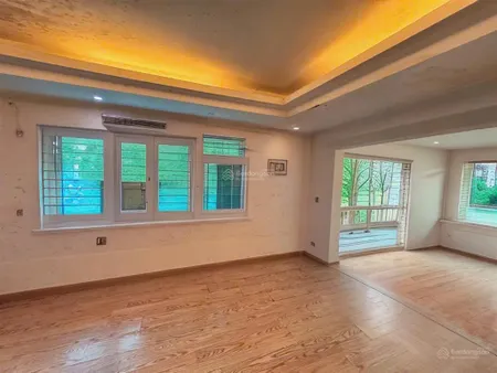 Hiếm! mặt hồ lô góc 3 mặt ngõ ô tô kinh doanh đỉnh long biên 13.5 tỷ