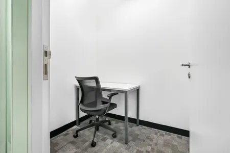 Không gian văn phòng được thiết kế chỉn chu đến từng chi tiết tại Regus M-Building dành cho 1 người.