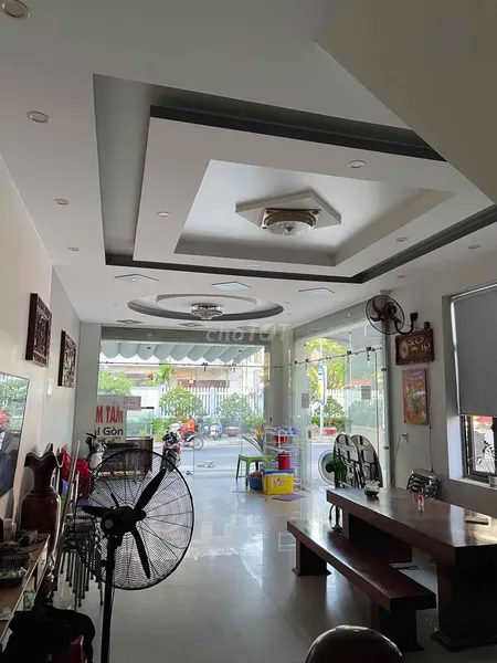 Cho thuê nhà nguyên căn mặt tiền đường Trường Thi 2