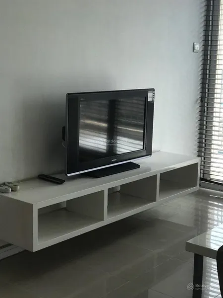 Cần bán căn hộ chung cư 86 tản đà court, 3pn, duplex, penthouse đầy đủ nội thất, sổ hồng đầy đủ