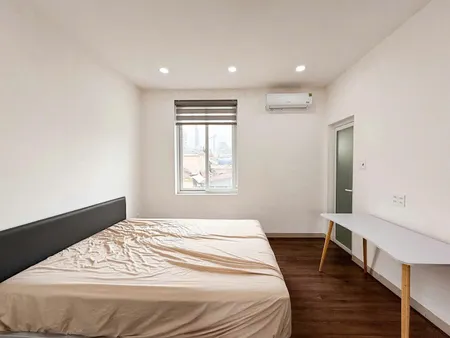 SIÊU PHẨM - DÒNG TIỀN SÁT QUẬN 1 - DT; 90m2 - Giá Chỉ : 11.99 Tỷ.