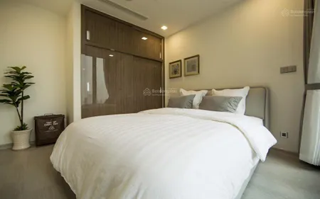 Bán căn sunrise city, 99m2, 2pn, 2wc, nội thất đầy đủ, view thoáng mát