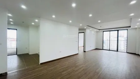 Bán căn hộ toà x2 đại kim hoàng mai, dt 123m2, 4pn, căn góc, hướng mát, nhận nhà ngay, 56 triệu/m2