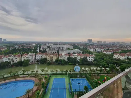 Bán căn 2n 2wc view biệt thự hoa lan siêu đẹp tại vinhomes symphony