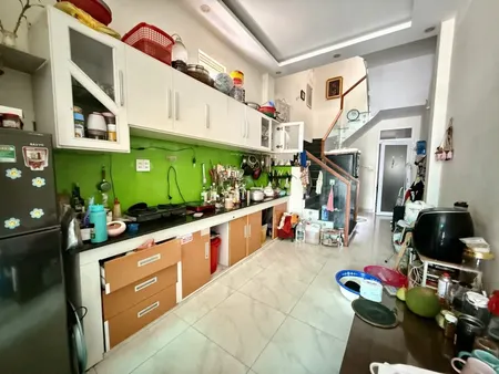 # Nhà Góc 2 mặt Kiệt Ô tô Thẳng 50m ra MT Núi Thành, 76m2, 3 mê, 4.x tỷ