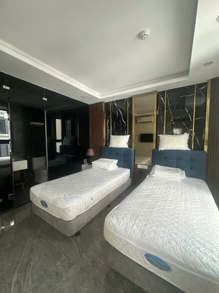 BÁN KHÁCH SẠN MINI ĐƯỜNG TRẦN PHÚ dt  71,6 m2 Giá ngộp 25tỷ , NĐT làm việc trực tiếp CĐT.