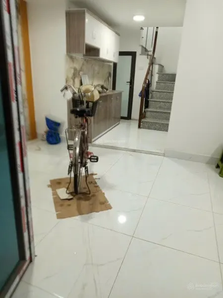 Tôi chính chủ cần cho thuê nhà phố chợ Khâm Thiên p.Văn Miếu Quốc Tử Giám, Hà Nội giá 8tr/ tháng