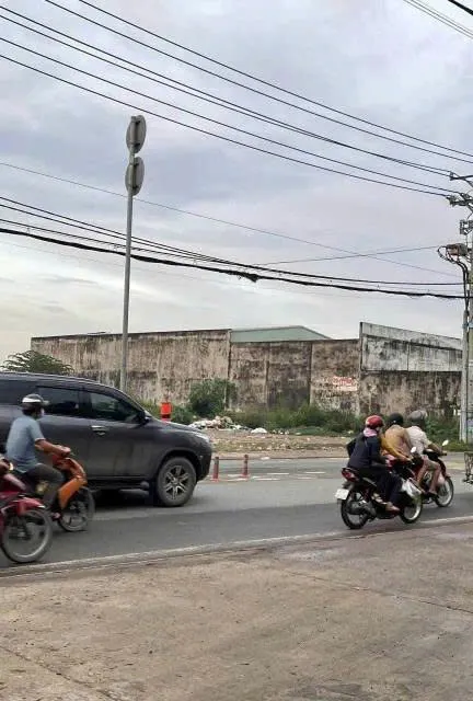 BÁN XƯỞNG MẶT TIỀN NGUYỄN VĂN BỨA – XUÂN THỚI SƠN, HÓC MÔN