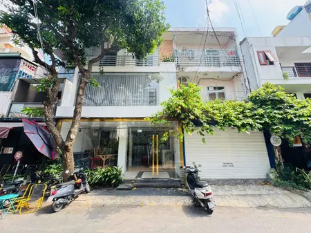 Chính Chủ Bán Mặt Tiền Nguyễn Đăng Giai, P. Thảo Điền, Q.2. DT: (12 x 8m), Chỉ 33 Tỷ, Tell: O911.16O.692