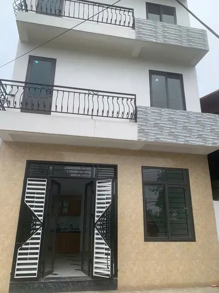 Bán nhà Thượng Mạo, Phú Lương 35x5 tầng, nhà mới đẹp, LÔ GÓC, về ở ngay 5.4 tỷ.
