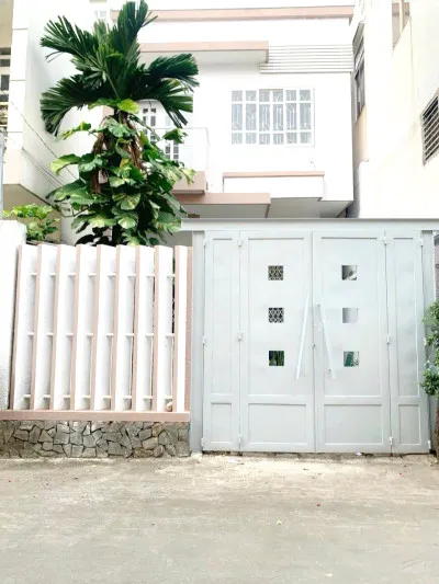 Bán Gấp Nhà 3 Tầng Hẻm Xe Hơi 150m2_6x28m Chỉ 11,8 Tỷ Linh Đông Thủ Đức.