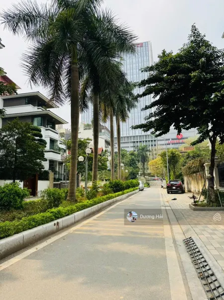 Bán nhà Vườn Đào Tây Hồ DT 110m - 8 Tầng - Ô tô Công Viên Vườn Hoa Gần Hồ Tây Ở Ngay