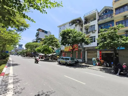 CHÍNH CHỦ GỬI BÁN NHÀ MẶT PHỐ NGUYỄN PHONG SẮC – CẦU GIẤY – DIỆN TÍCH 58M² – 4 TẦNG – MẶT TIỀN 4.4M – GIÁ 36.5 TỶ