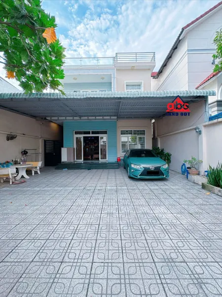 Bán căn biệt thự 1T1L đẹp lung linh KDC Phúc Hiếu, hơn 250m2 chỉ 13,8 tỷ