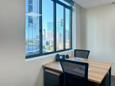 Không gian văn phòng riêng dành cho 3 người tại Regus Me Linh Point Tower