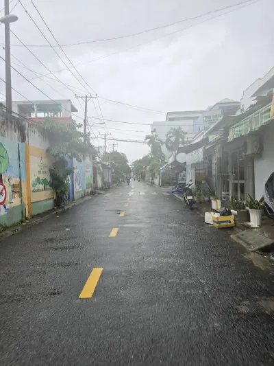Bán Đất Hẻm Ô tô Phước Bình Q9 - Không Quy Hoạch - Dt: 5x13m Chỉ 4.25 Tỷ