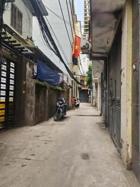 Bán nhà Quan Nhân, Thanh Xuân, ngõ ô tô, trước nhà ba gác tránh, 40m2, 8.7tỷ(CTL)