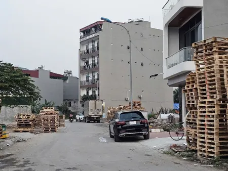 Bán 90m đất giãn dân chu mẫu 2. Làn 2 đường 20.5m. Phường nam sơn bắc ninh