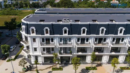 🌟 SỞ HỮU NHÀ ĐẸP TRUNG TÂM HUẾ – 4 TẦNG, GIÁ SIÊU TỐT!