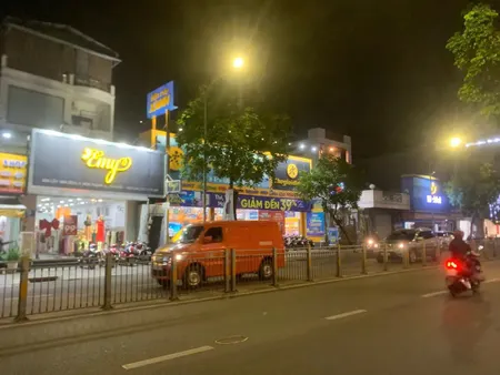 Mặt tiền VIP Lũy Bán Bích, 100m2, 4 tầng thang máy, tiện KD & làm VP