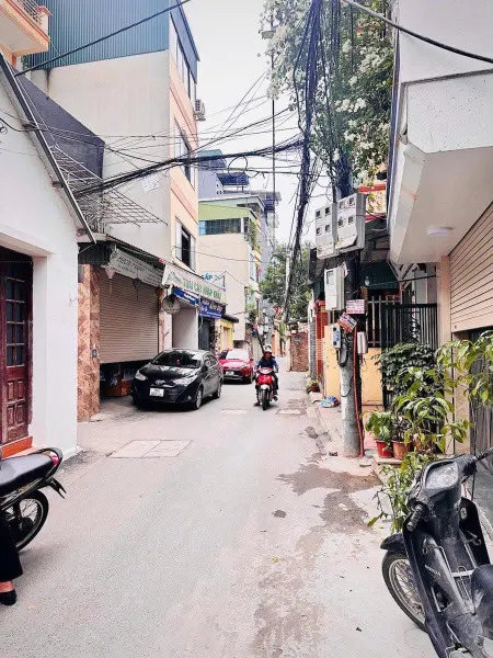 Bán nhà  LẠC LONG QUÂN otô tránh- kinh doanh thang máy 48 M 5tầng 14.2 tỷ