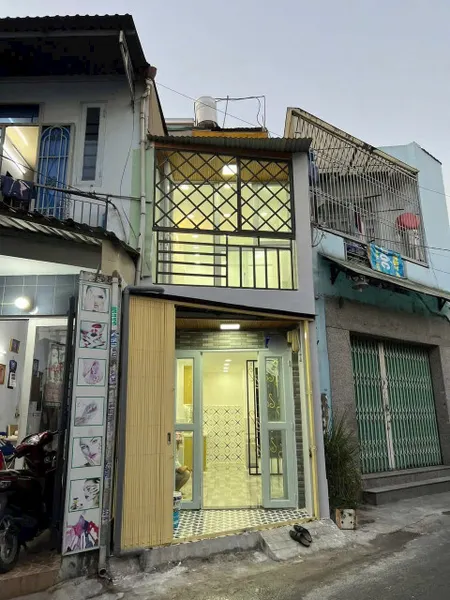 Nhà 3x8m mới 100%, mặt tiền ĐS8, Bình Hưng Hoà, Bình Tân