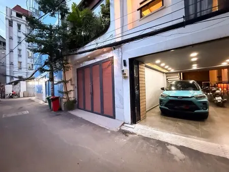 Bán nhà 5 Tầng HXH Dương Quảng Hàm P6 GÒ VẤP