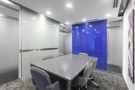 Trọn gói quyền sử dụng không gian văn phòng chuyên nghiệp cho 4 người tại Regus Daeha