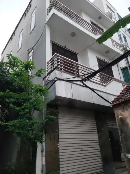 Bán nhà  Nguyễn Đình Thi ngõ thông  gần hồ Tây an sinh đỉnh  68m 18.0 tỷ