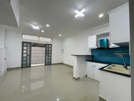 ⭐️ Giảm 300tr! Nhà Vuông 2 tầng 31m2 – Thích Quảng Đức PN