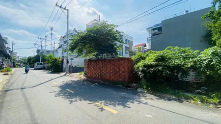 Bán đất mặt tiền phạm văn đồng linh tây 96m2 ngang 5.5m đường nhựa 10m