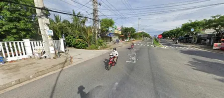 Bán lô góc 3 mặt tiền lạc long quân, gần biển tân thành hội an