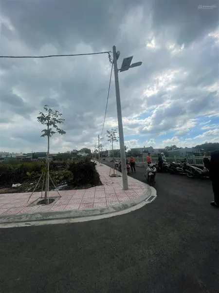Bán đất lô gốc 2 mặt tiền thạnh xuân 25 đang làm 4 làn xe giá chỉ hơn 4 tỷ