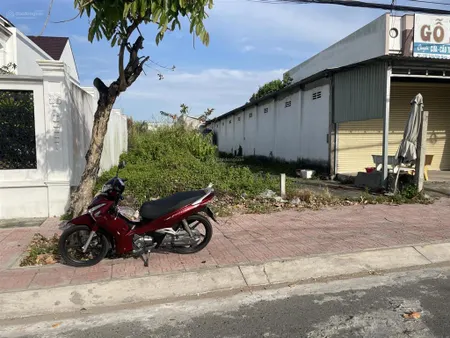 Bán 4.8 x 52m mặt tiền đường trần văn nam p3 đường nhựa 9m vỉa hè 5 m view kênh vị trí đắc địa