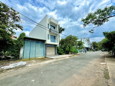 Hiếm! bán 3 lô đất liền kề hướng Tây, KDC Bửu Long, đường rộng, chỉ 3,3tỷ/lô