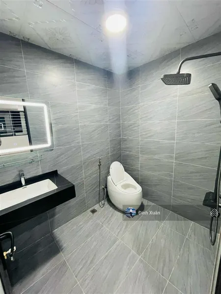 Bán gấp nhà tập thể nguyễn phong sắc dt 48/70m 2 ngủ thoáng sáng full đồ ở ngay