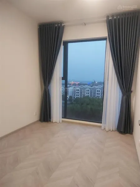 Bán lỗ căn 2pn 2wc block d masteri centre point, view công viên 36ha, gần vincom & vinwonders