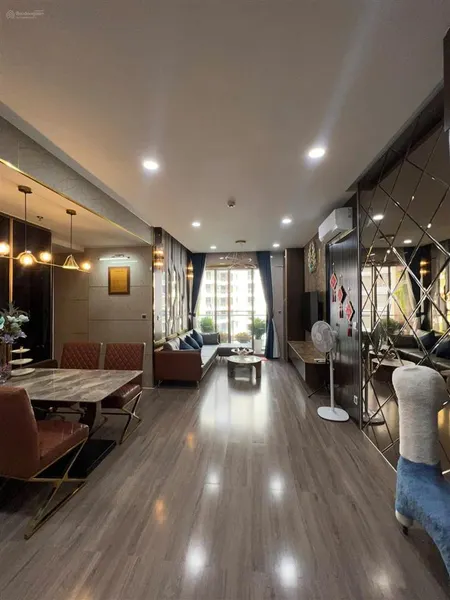 Bán căn hộ cao cấp 2pn đầy đủ nội thất midtown phú mỹ hưng, q7