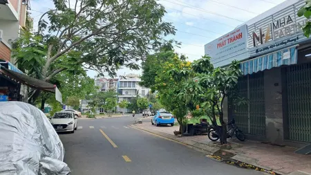 Bán nhà 60m² ngang 4m giá 6 tỷ Phường Nam Nha Trang
