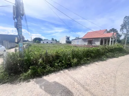 Bán đất 1216m² giá 5 tỷ Xã Núi Thành