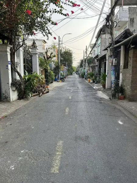 BÁN ĐẤT TẶNG NHÀ – MẶT TIỀN TRUNG MỸ TÂY, Q12 – GIÁ CHỈ 7,9 TỶ