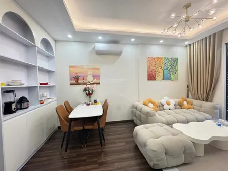 Cần bán gấp 2 ngủ tặng full nội thất giá chỉ 2,1 tỷ (0913 815 *** em ngọc)