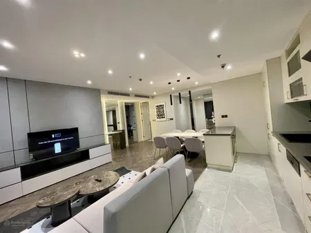 Cần bán căn hộ 3pn (106,2m) full đồ ở sunsquare, giá 8.3tỉ / 0969 838 ***