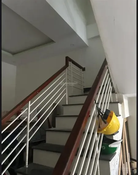 Bán căn hộ 4 tầng có 23 phòng đang vận hàng cho thuê/ 80 triệu tháng. dòng tiền ổn định, 15 tỷ.