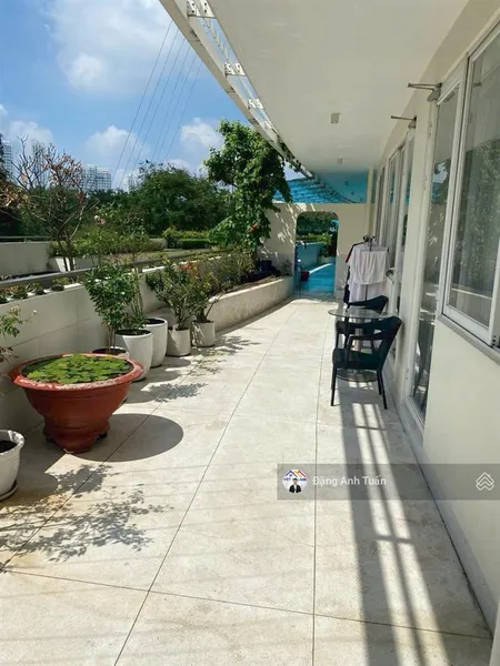 Bán cặp sân vườn đặc biệt grand view c view sông, tổng diện tích 358m2, giá bán 29 tỷ thương lượng